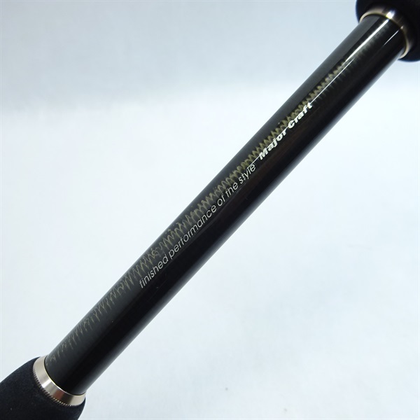 ０６ライカルＲＥ－８３２Ｅ